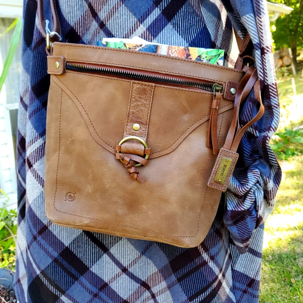Born Leather Shoulder bag